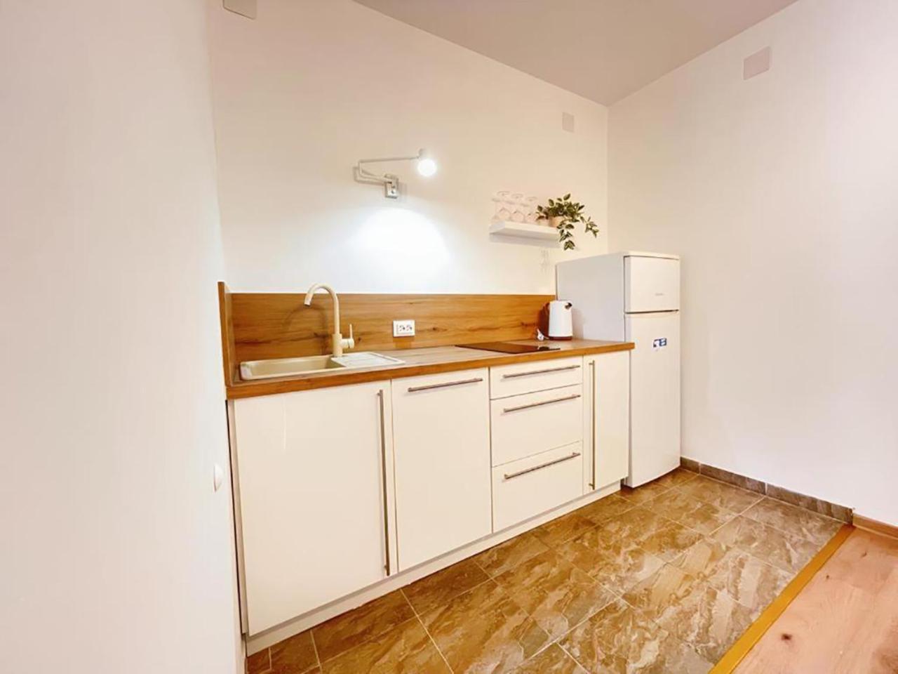 Caramel Comforts In Stinjan Only 800 Meters From The Beach Pula Exterior foto